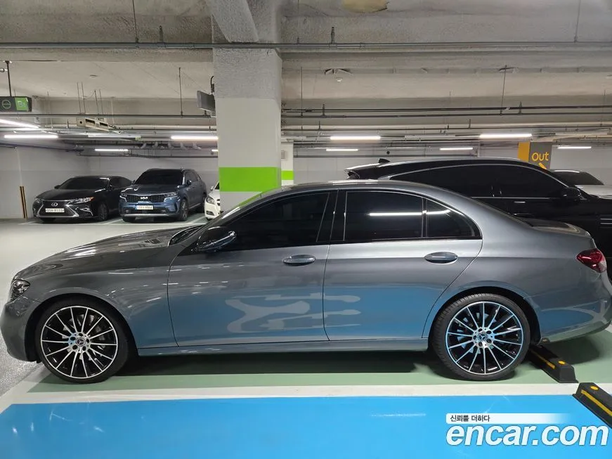 Mercedes-Benz E-Class 2023 из KR, фото 1