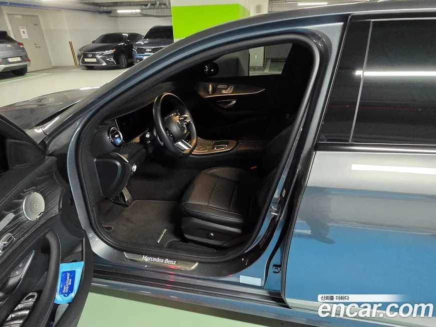 Mercedes-Benz E-Class 2023 из KR, фото 8