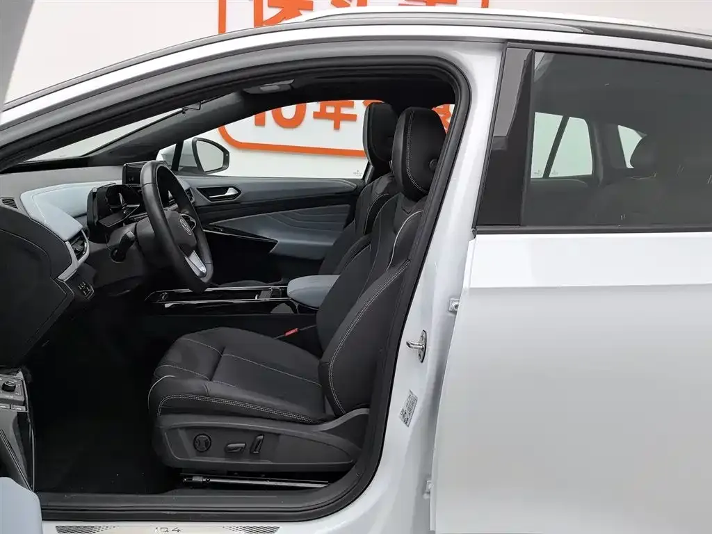 Volkswagen ID.4 X 2023 из CN, фото 10
