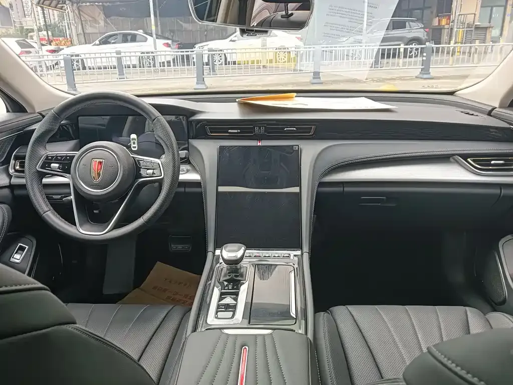 Hongqi H5 2024 из CN, фото 5