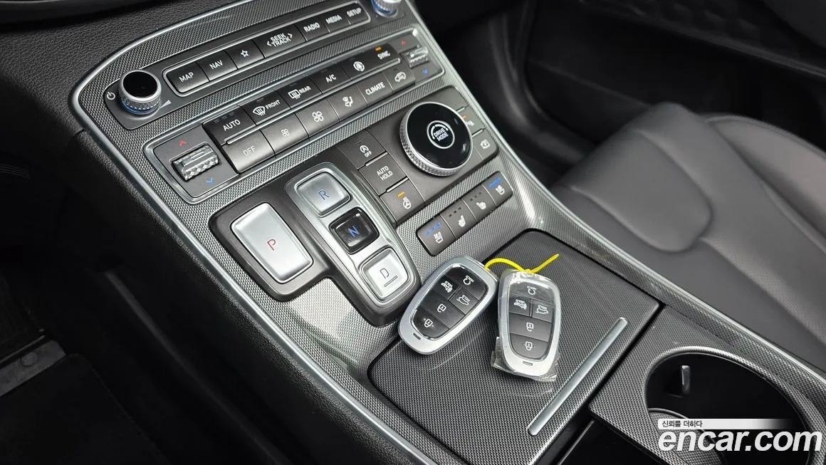 Hyundai Santafe — фото 9