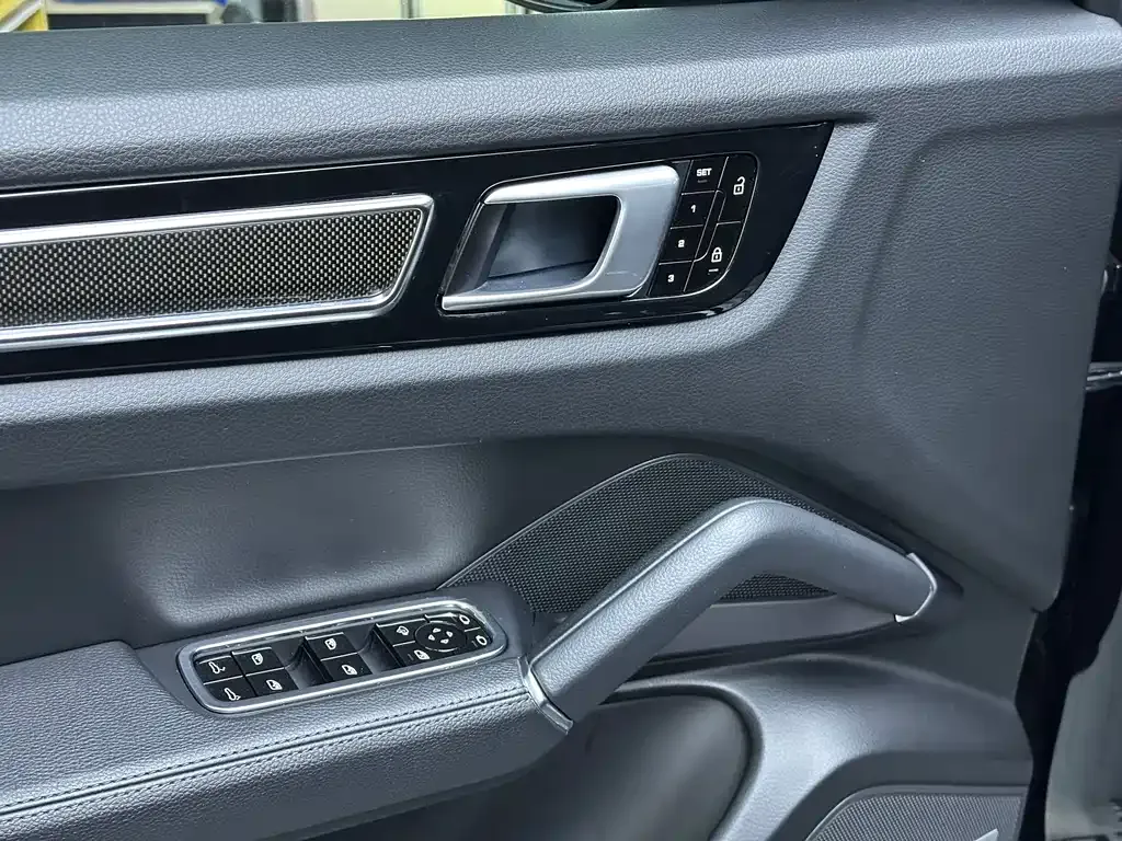 Porsche Cayenne 2022 из CN, фото 9