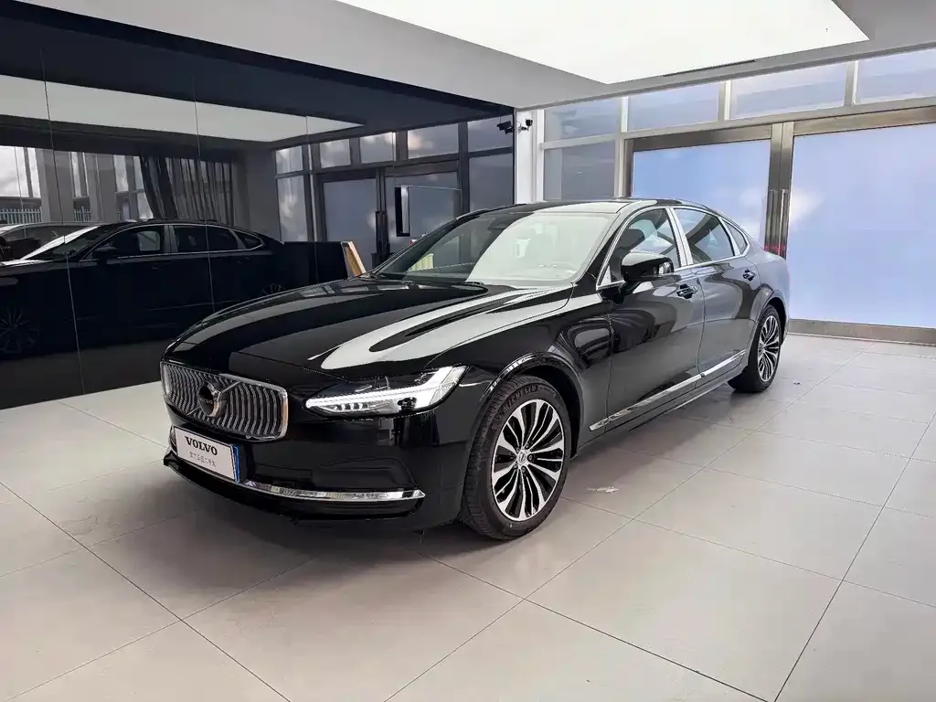 Volvo S90 2025 из CN, фото 1