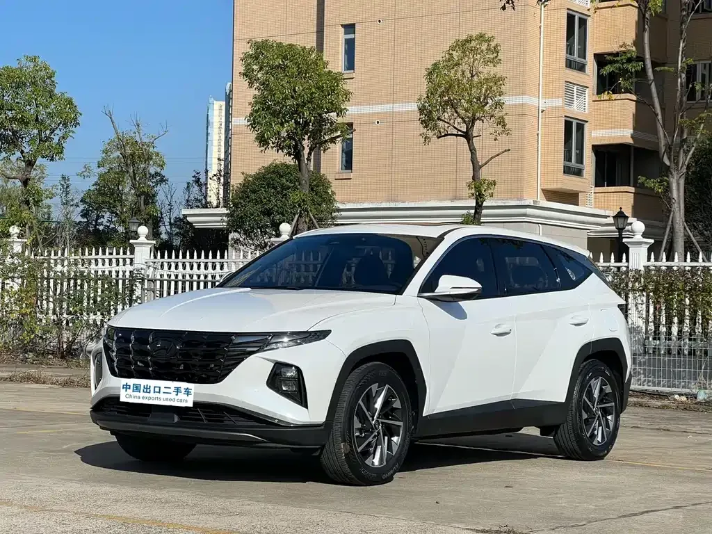 Hyundai Tucson — фото 1
