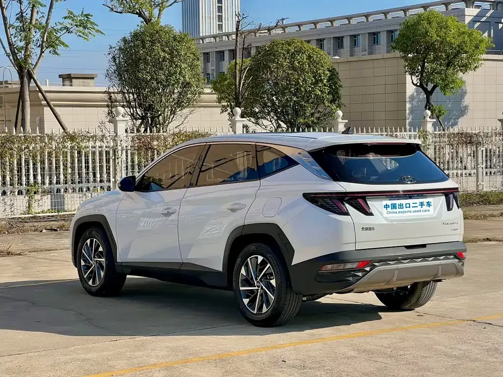 Hyundai Tucson — фото 5