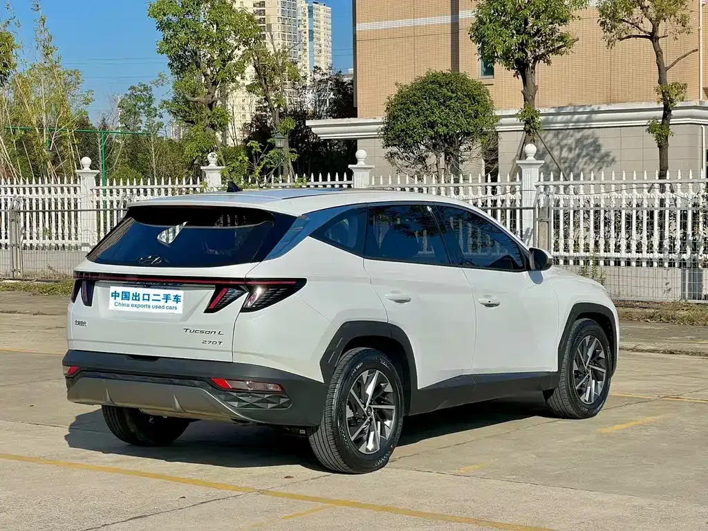 Hyundai Tucson — фото 7
