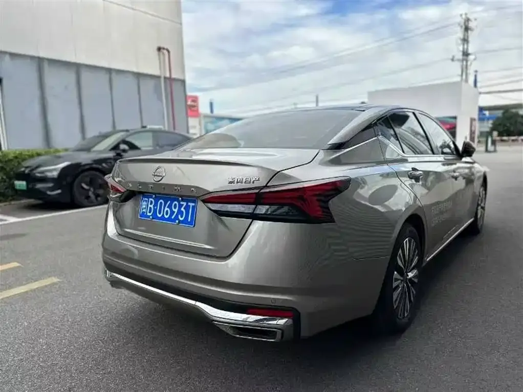 Nissan Teana 2022 из CN, фото 3