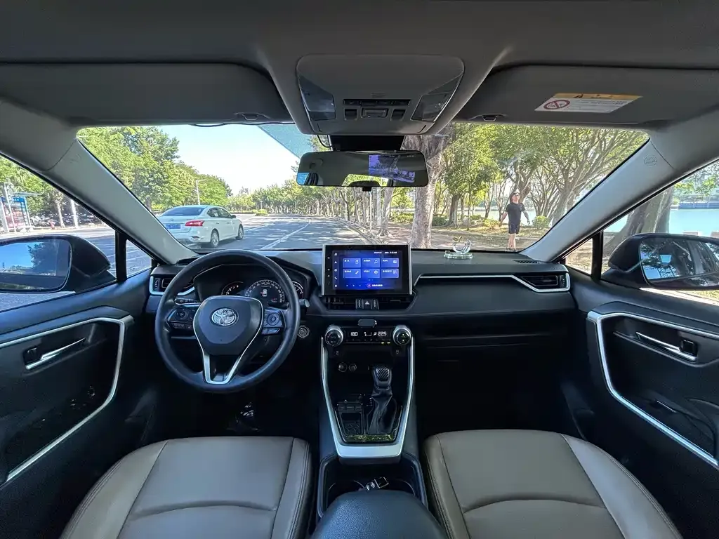 Toyota RAV4 2021 из CN, фото 7