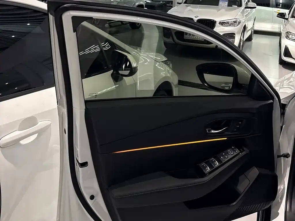 Honda Accord 2024 из CN, фото 7