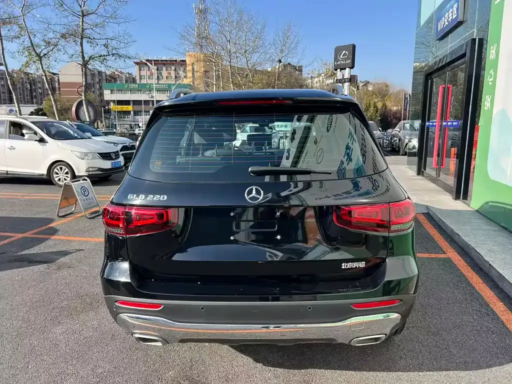 Mercedes-Benz GLB 2023 из CN, фото 4