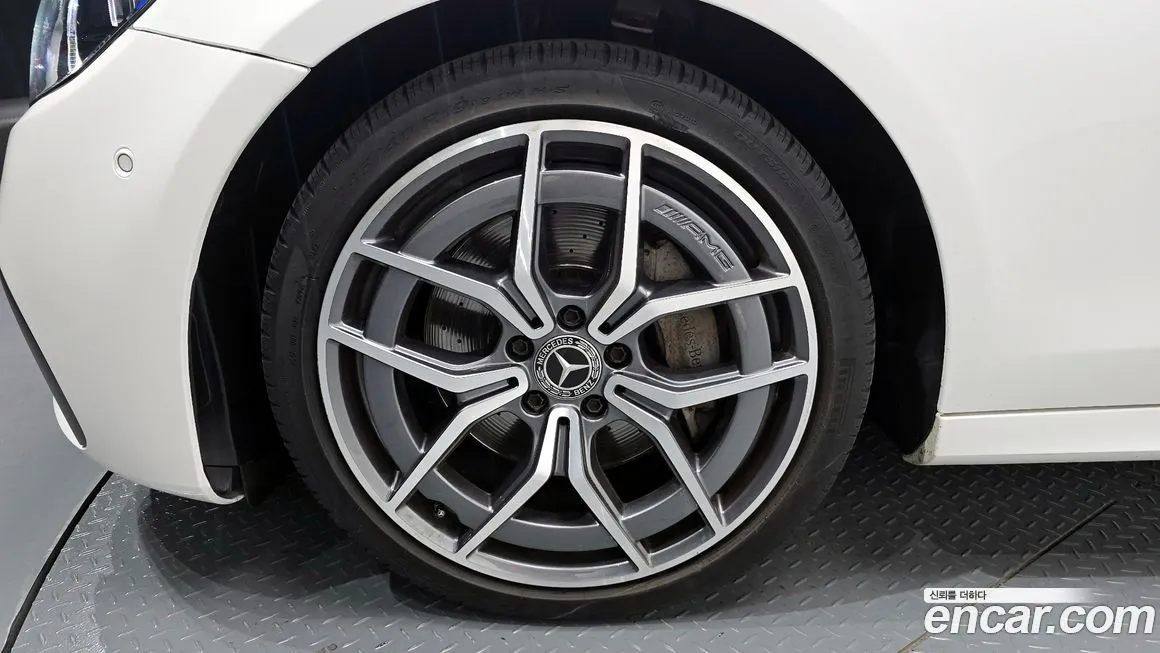 Mercedes-Benz E-Class 2021 из KR, фото 5