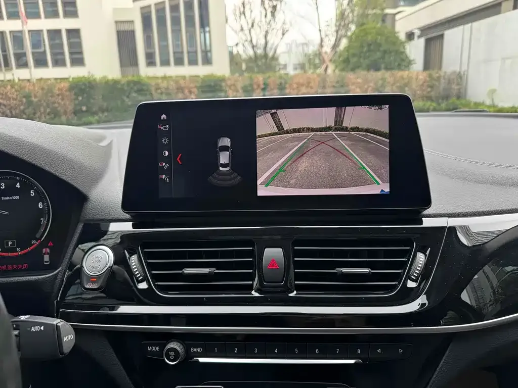 BMW 1 Series 2021 из CN, фото 8