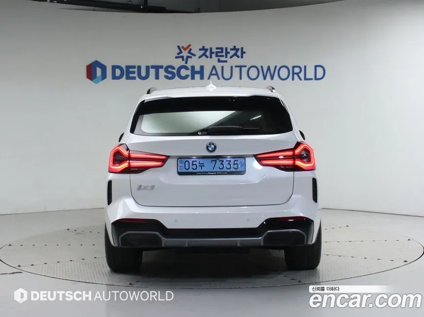 BMW iX3 2024 из KR, фото 4