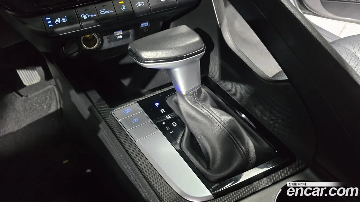 Hyundai AVANTE — фото 9