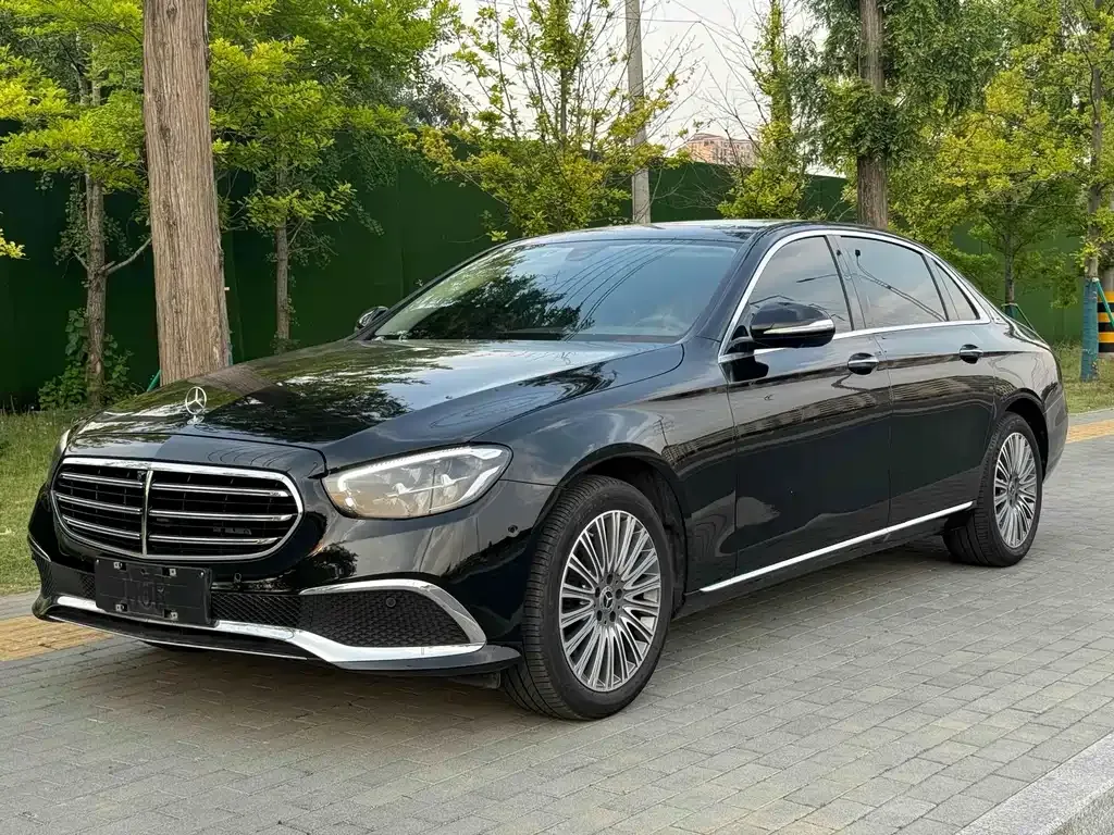 Mercedes-Benz E-Class 2023 из CN, фото 1