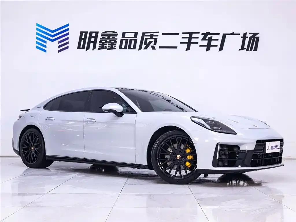 Porsche Panamera 2025 из CN, фото 5