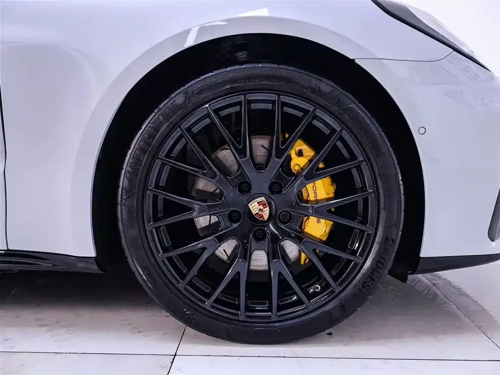 Porsche Panamera 2025 из CN, фото 6