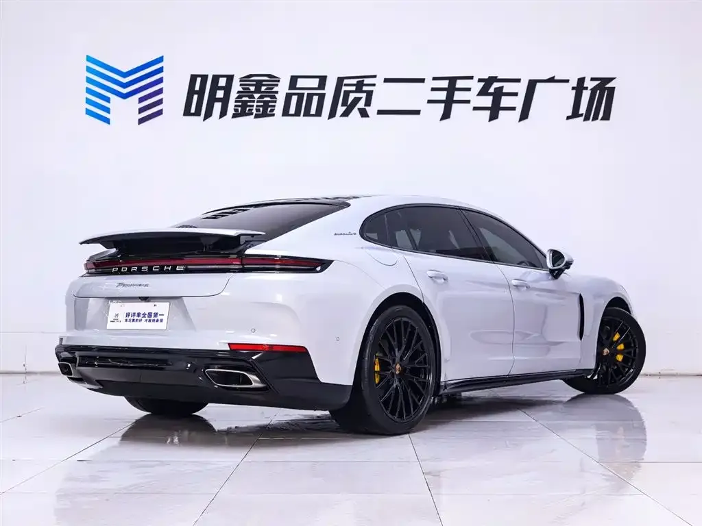 Porsche Panamera 2025 из CN, фото 7