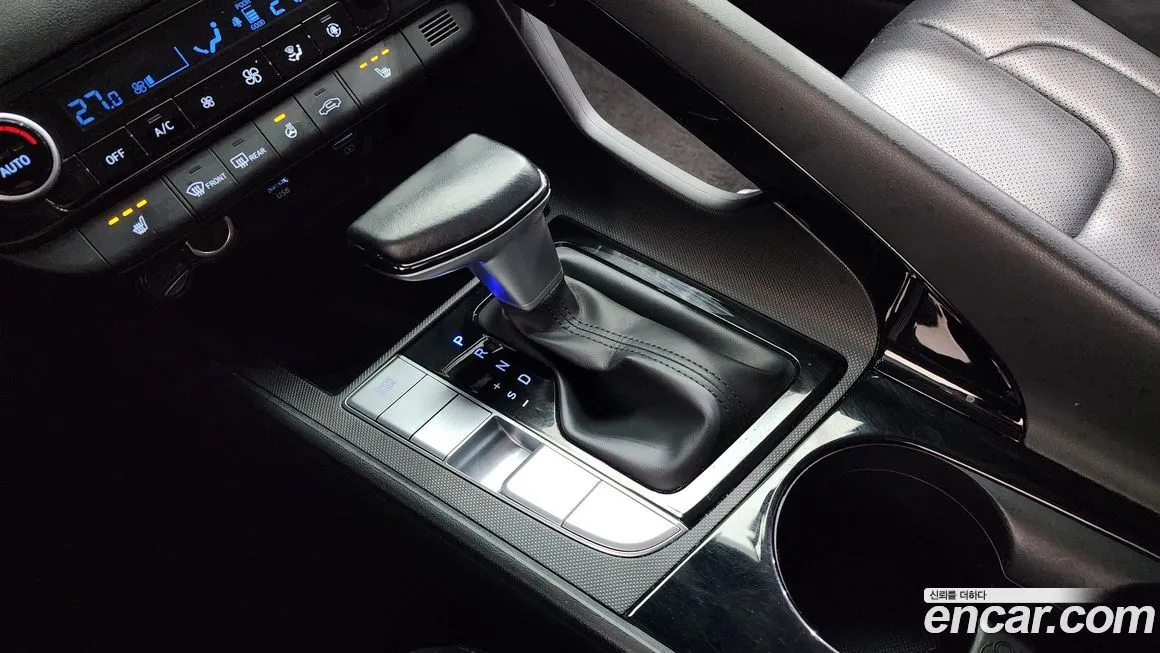 Hyundai AVANTE — фото 9