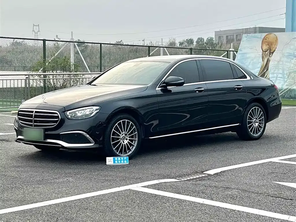 Mercedes-Benz E-Class 2022 из CN, фото 2