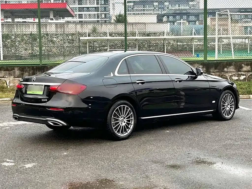 Mercedes-Benz E-Class 2022 из CN, фото 4