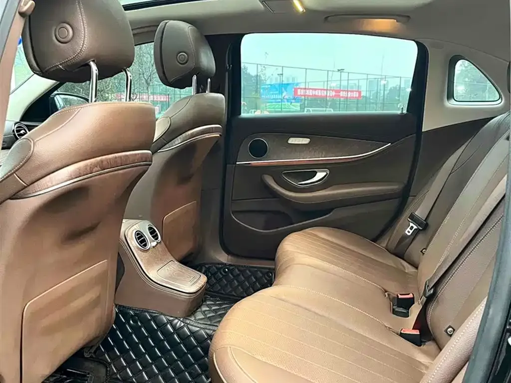 Mercedes-Benz E-Class 2022 из CN, фото 9