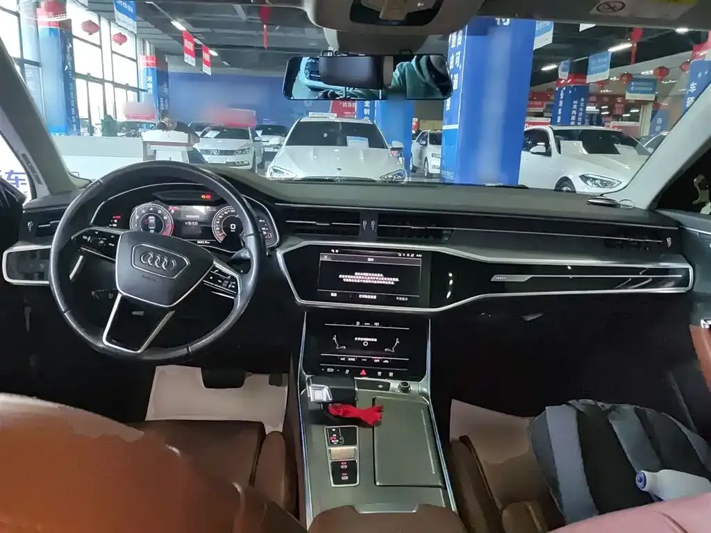 Audi A6L 2022 из CN, фото 10
