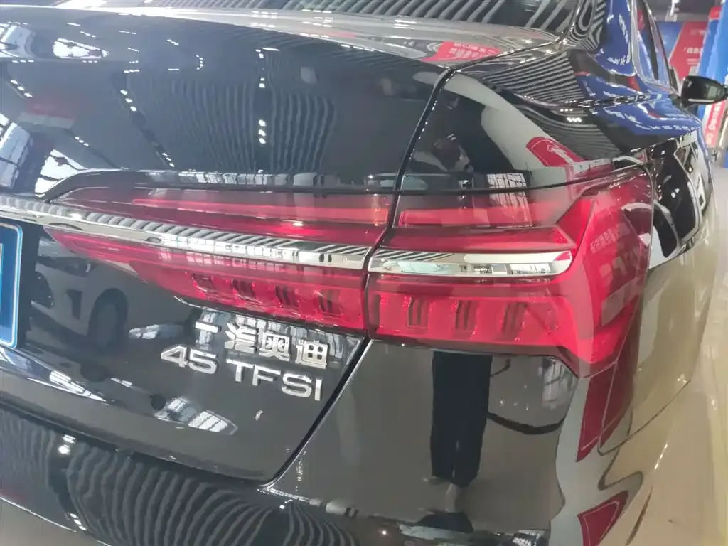 Audi A6L 2022 из CN, фото 8