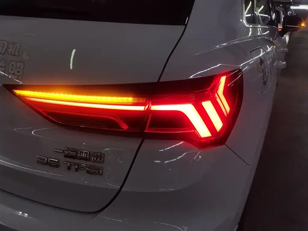 Audi Q3 2021 из CN, фото 8