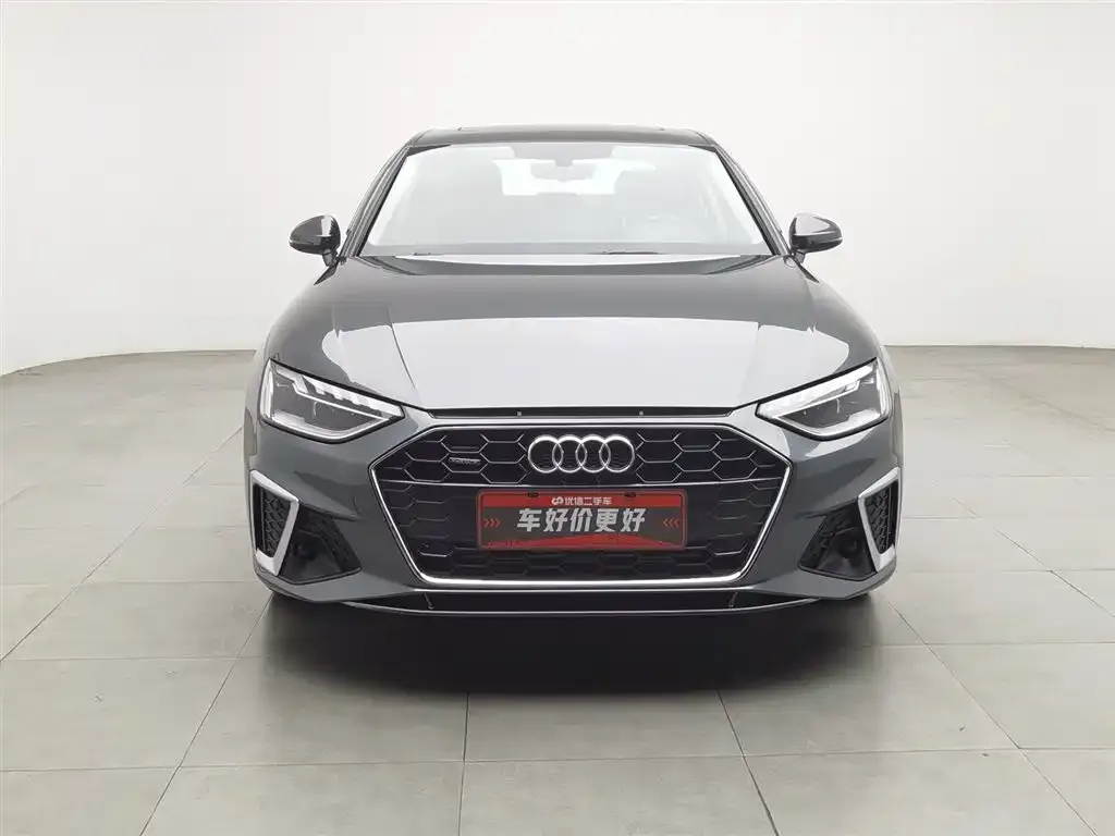 Audi A4L 2022 из CN, фото 3