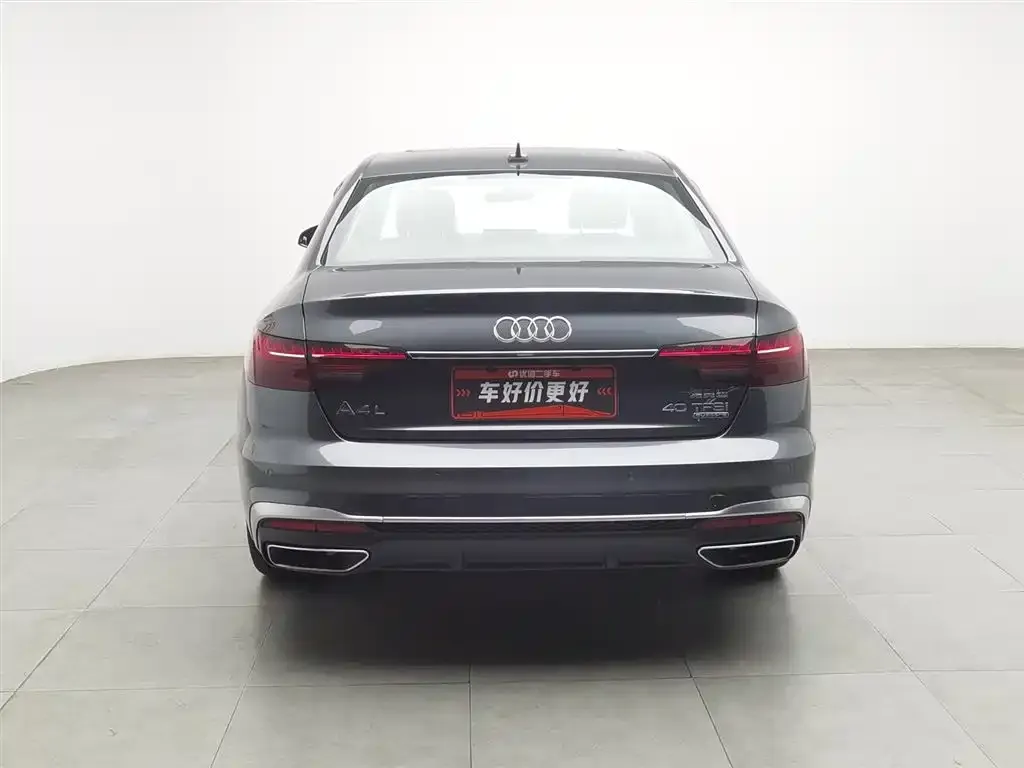 Audi A4L 2022 из CN, фото 4