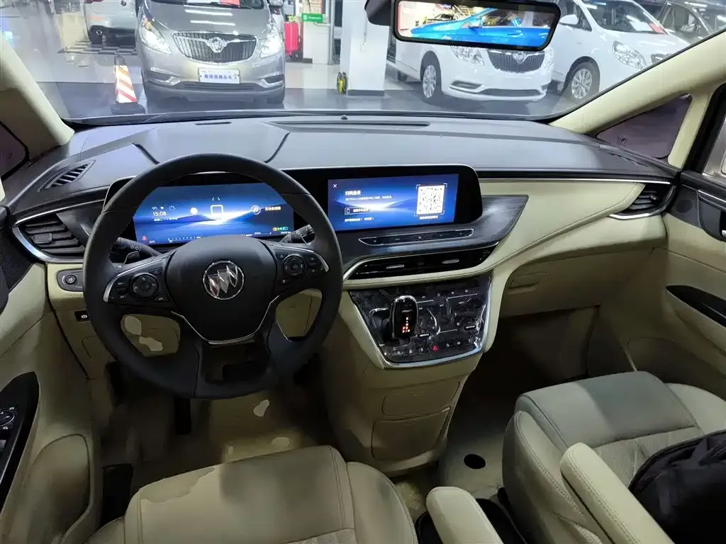 Buick GL8 2023 из CN, фото 10