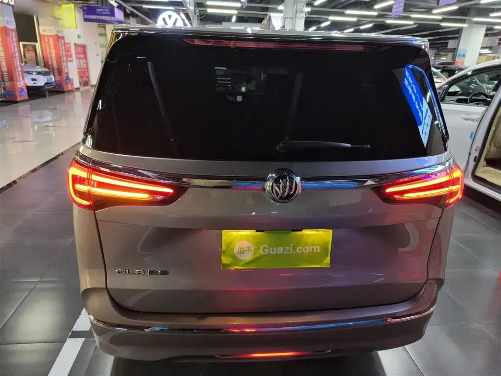 Buick GL8 2023 из CN, фото 6