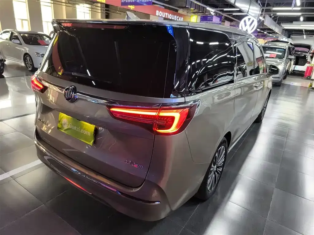 Buick GL8 2023 из CN, фото 7