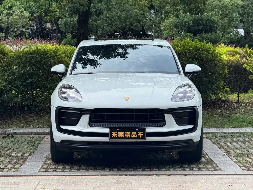 Porsche Macan 2025 из CN, фото 2