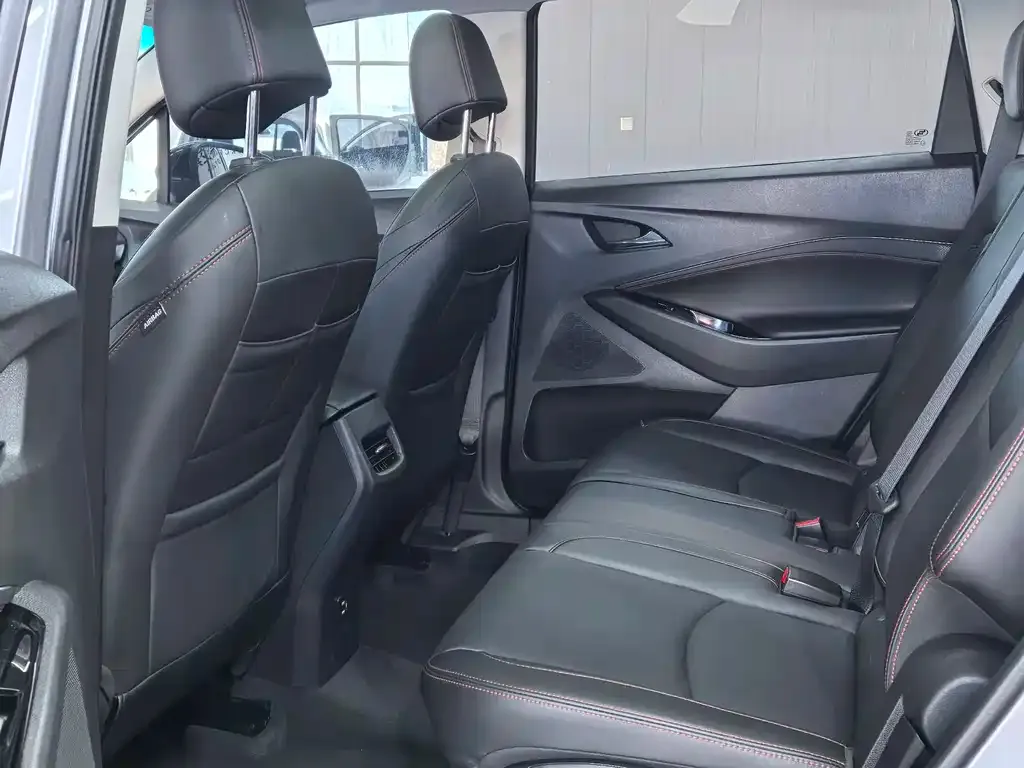 Chevrolet Volando 2023 из CN, фото 8