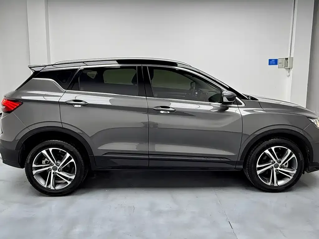 Geely Binyue 2022 из CN, фото 4