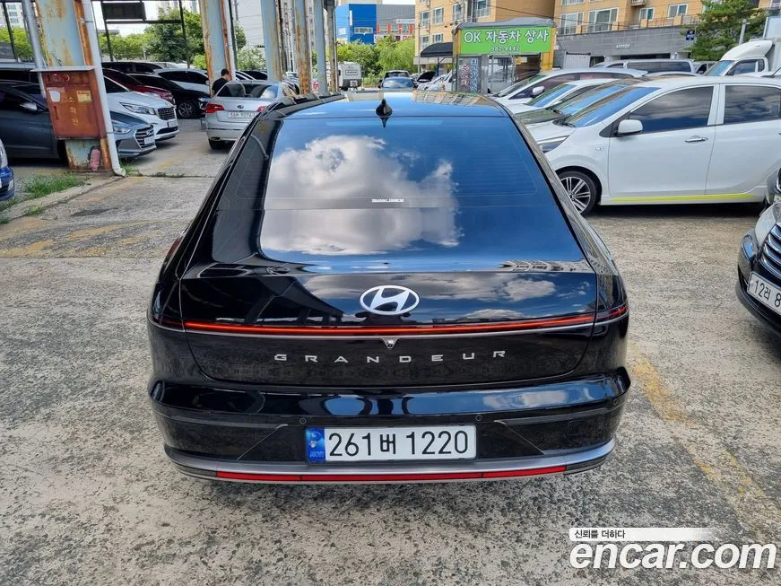 Hyundai Grandeur 2023 из KR, фото 4