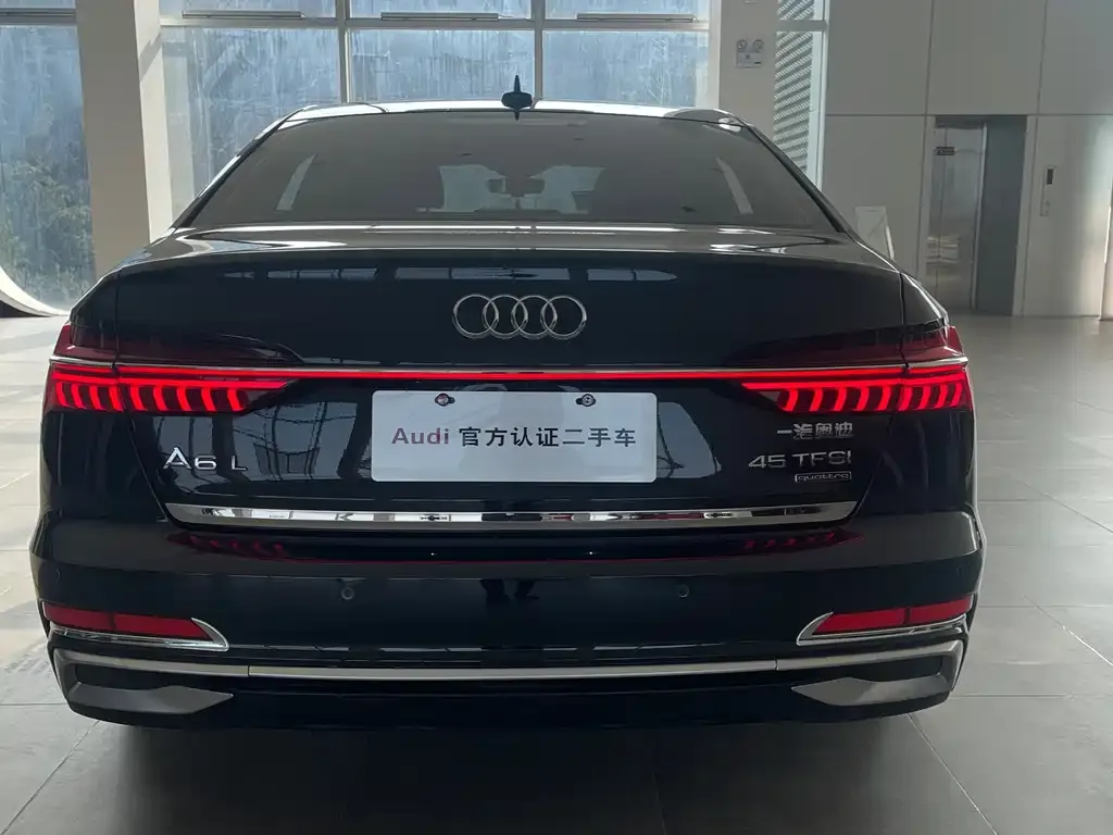 Audi A6L 2021 из CN, фото 5