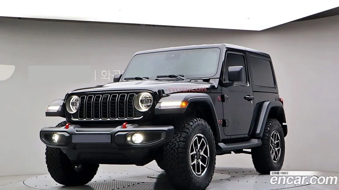 Jeep Wrangler — фото 1