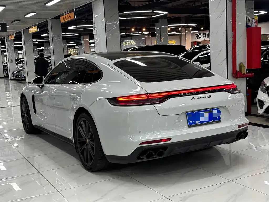Porsche Panamera 2022 из CN, фото 6