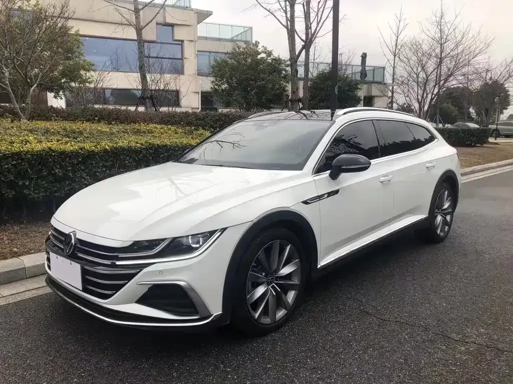 Volkswagen CC 2022 из CN, фото 1