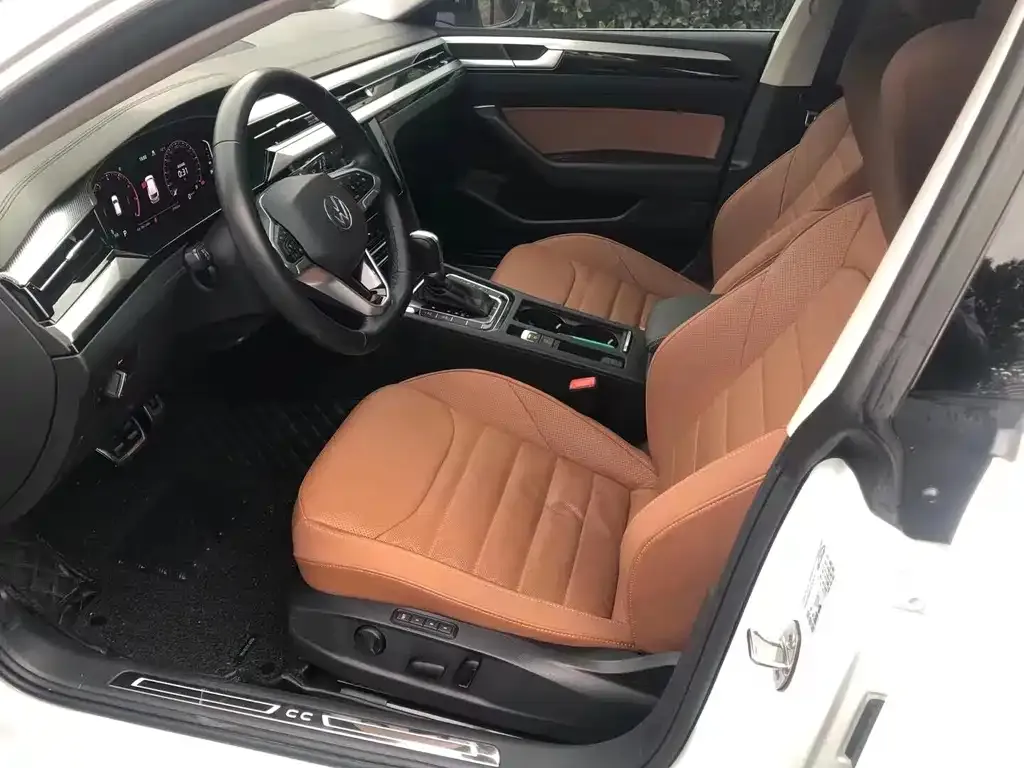 Volkswagen CC 2022 из CN, фото 5
