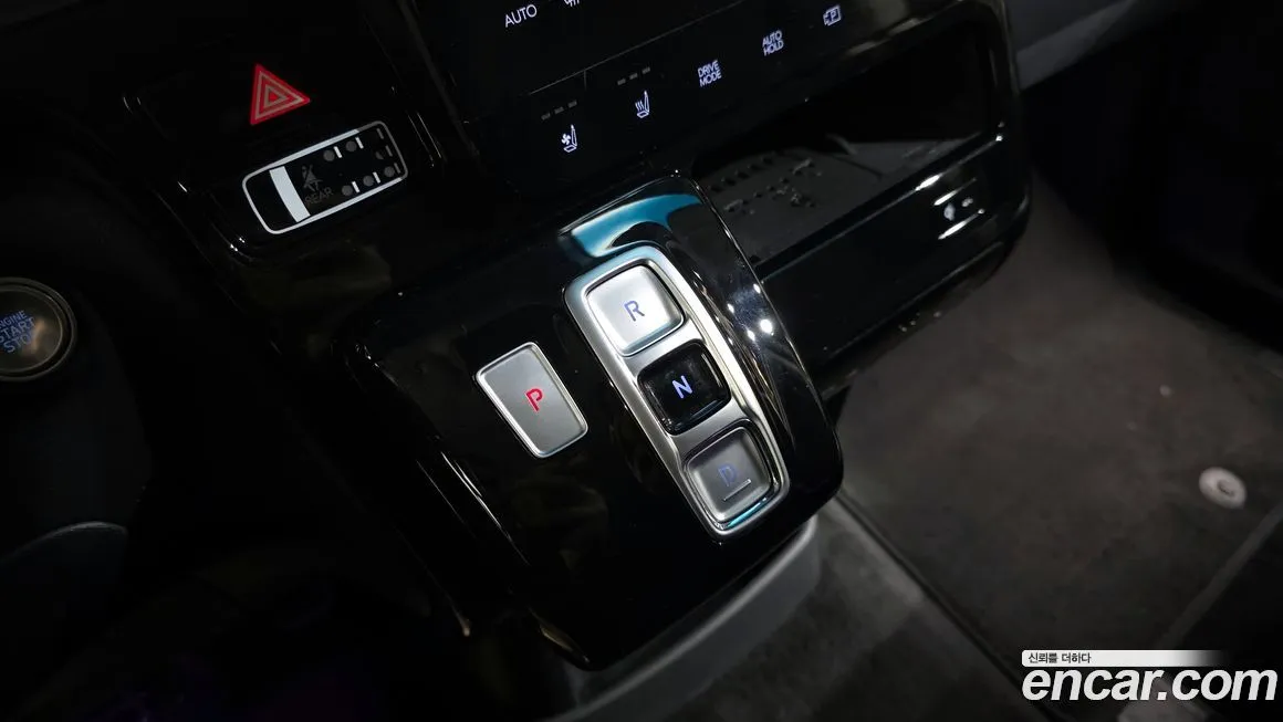 Hyundai Staria — фото 9