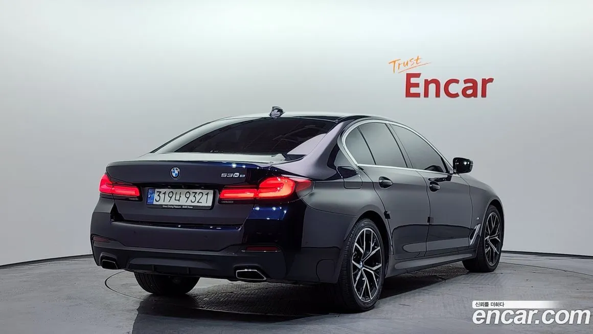 BMW 5-Series 2021 из KR, фото 2