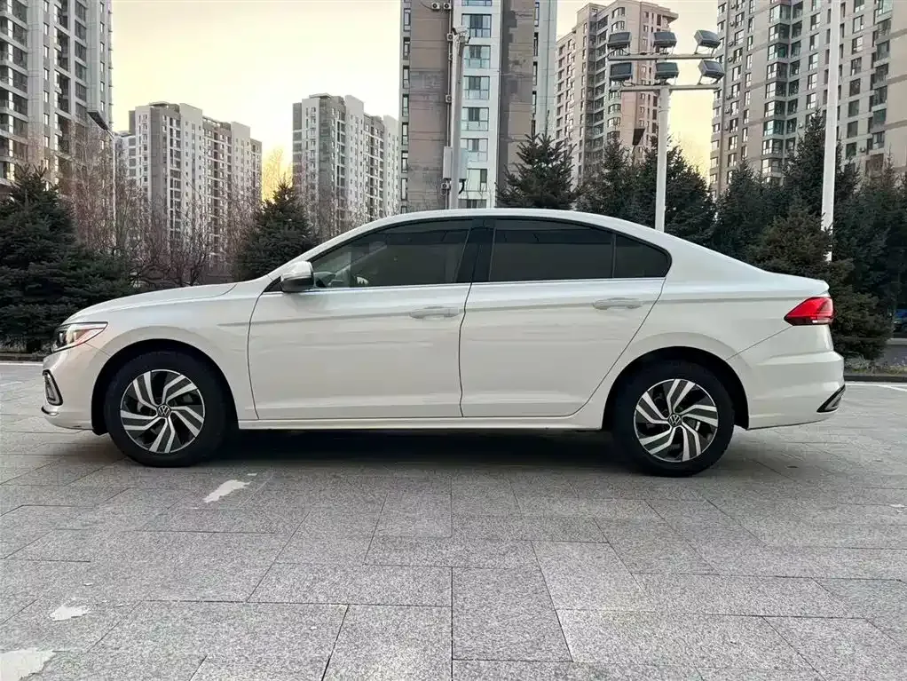 Volkswagen Bora 2022 из CN, фото 6