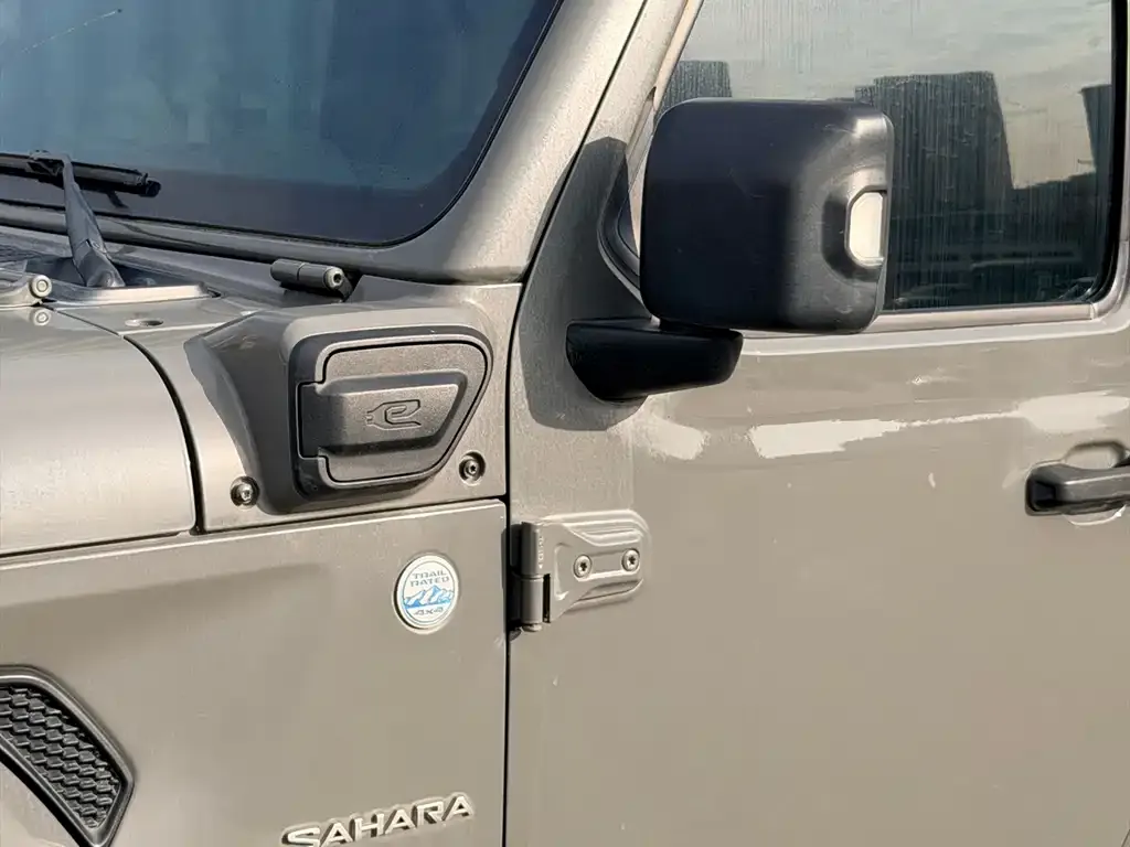 Jeep Wrangler PHEV 2021 из CN, фото 10