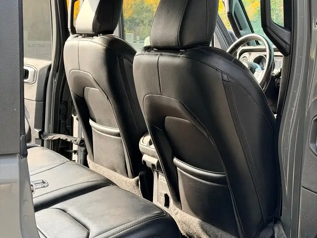 Jeep Wrangler PHEV 2021 из CN, фото 6