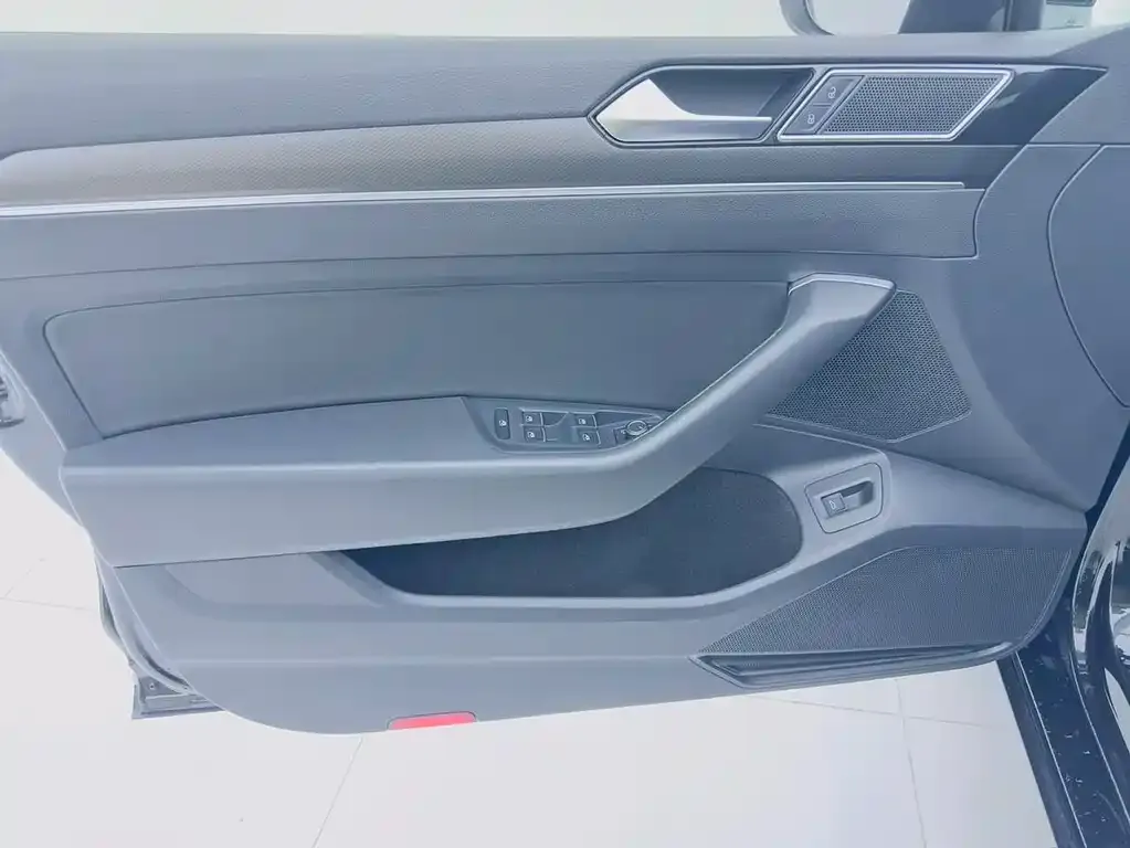 Volkswagen Magotan 2021 из CN, фото 8