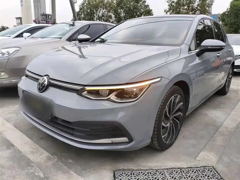 Volkswagen Golf 2022 из CN, фото 1
